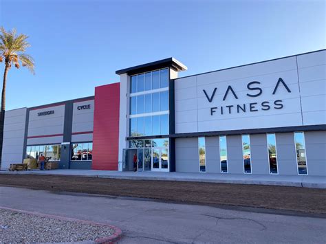 Never super crowded with treadmills or machines unless you go during peak after-work hours. . Vasa fitness phoenix photos